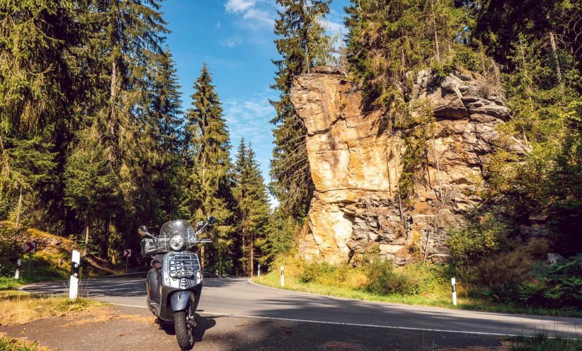 Mittelgebirge Vespa Tour