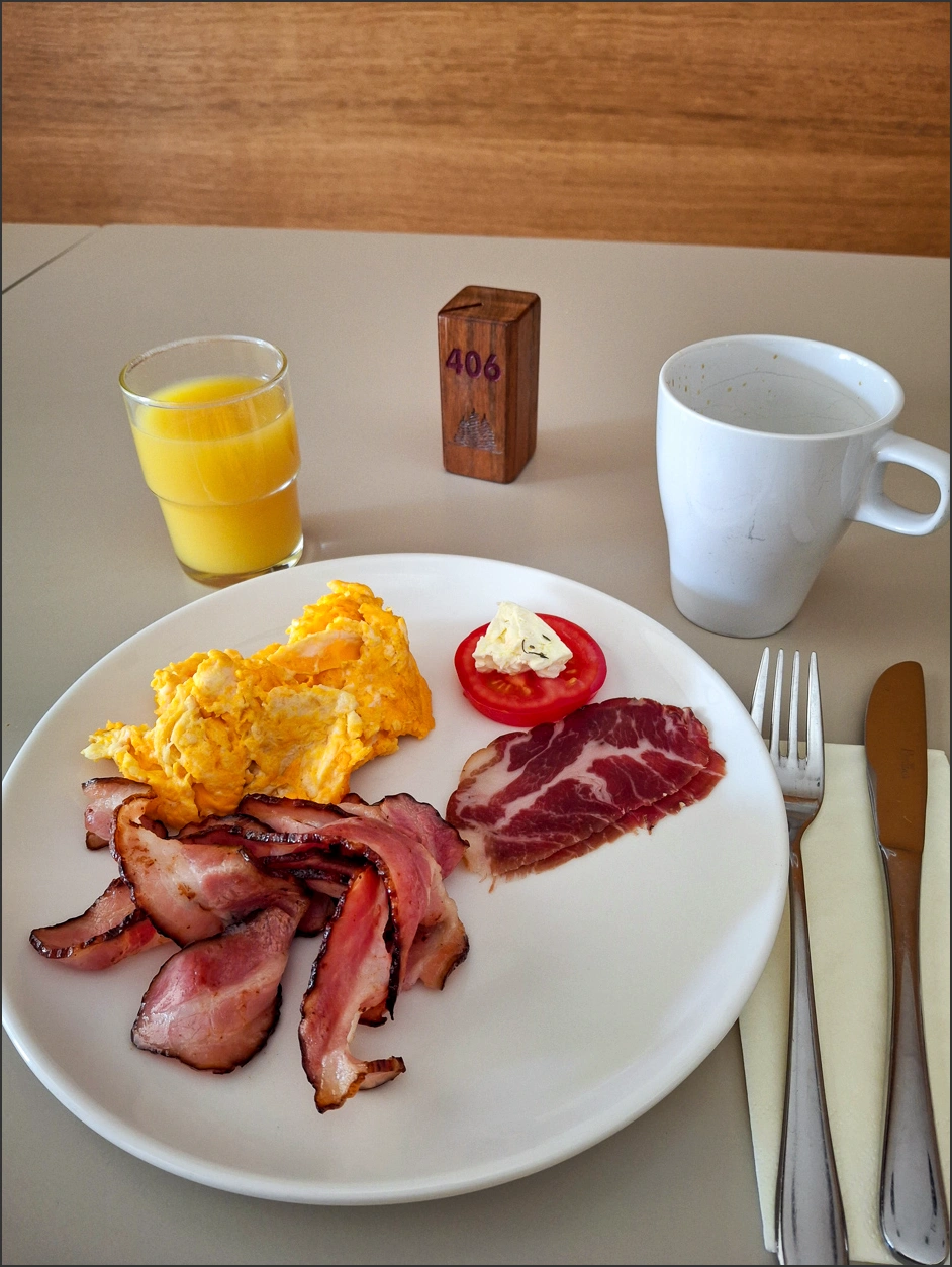 260622 196 – blog